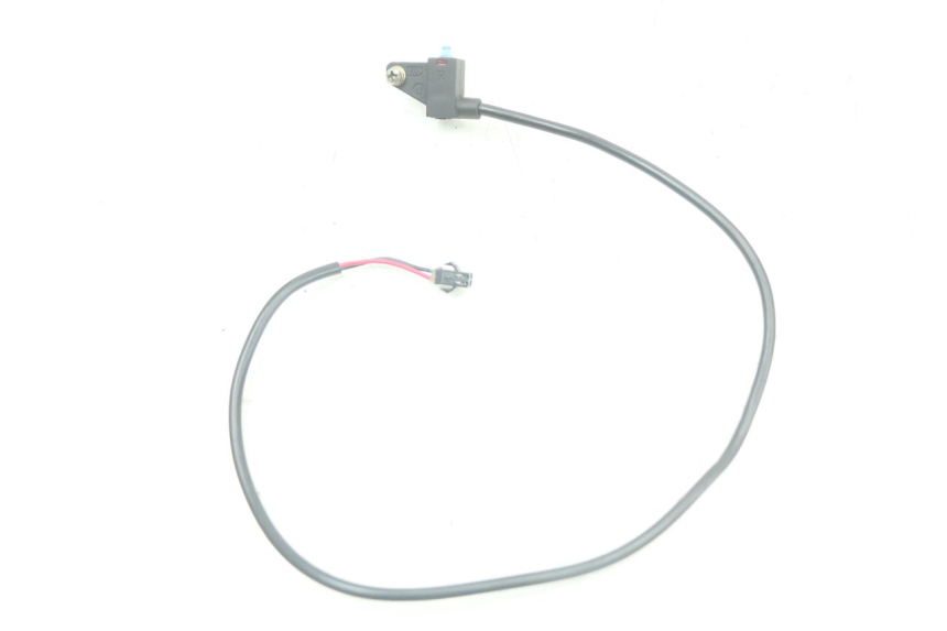 photo de INTERRUPTOR DE LUZ DE FREIO DIREITO WAYSCRAL E-START 1 (2018 - 2022) - Detalhe da peça