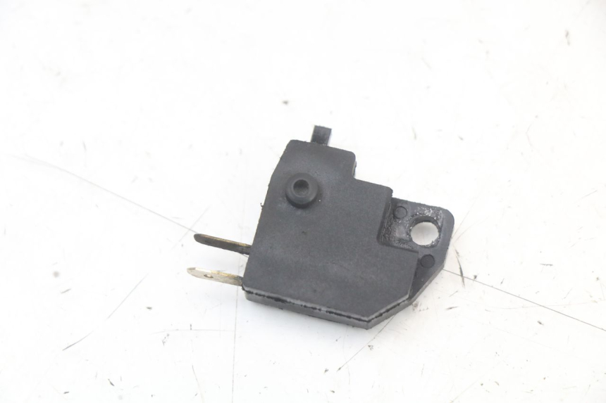 photo de INTERRUPTOR DE LUZ DE FREIO DIREITO EBROH BRAVO GLE 1 (2020 - 2024) - Vista principal