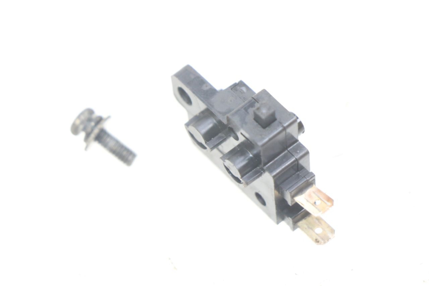 photo de INTERRUPTOR DE LUZ DE FREIO DIREITO HONDA FES S-WING SWING ABS 125 (2007 - 2015) - Detalhe da peça
