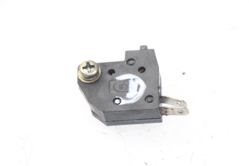 photo de INTERRUPTOR DE LUZ DE FREIO DIREITO LINTEX FEVER 2T 50 (2009 - 2022) - Vista principal