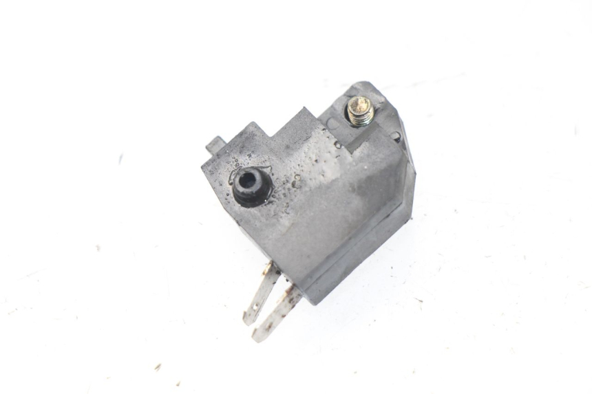 photo de INTERRUPTOR DE LUZ DE FREIO DIREITO LINTEX FEVER 2T 50 (2009 - 2022) - Detalhe da peça