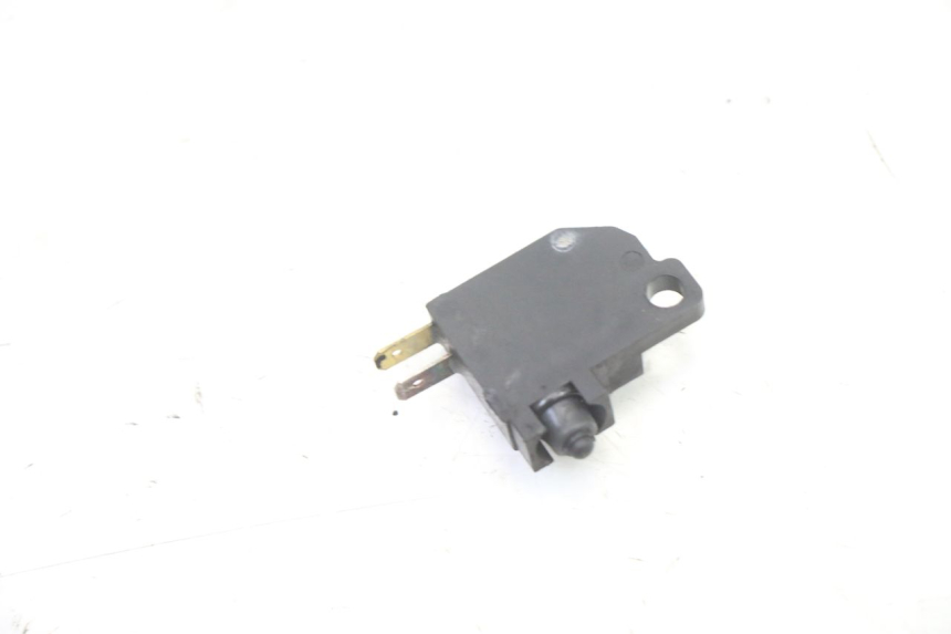 photo de INTERRUPTOR DE LUZ DE FREIO DIREITO SYM FIDDLE 2 S 125 (2012 - 2014) - Detalhe da peça