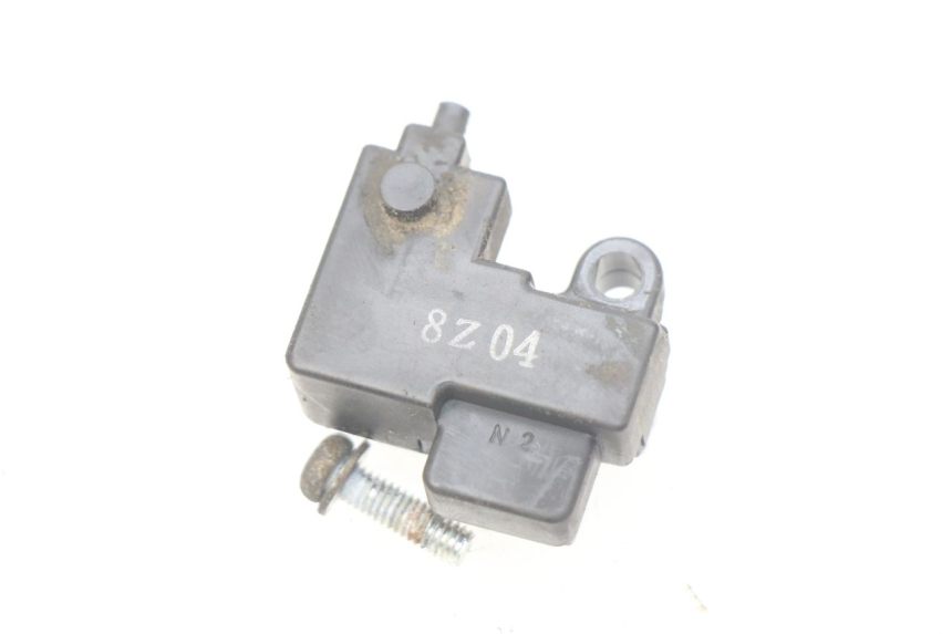 photo de INTERRUPTOR DE LUZ DE FREIO DIREITO YAMAHA FJR ABS 1300 (2006 - 2012) - Vista principal