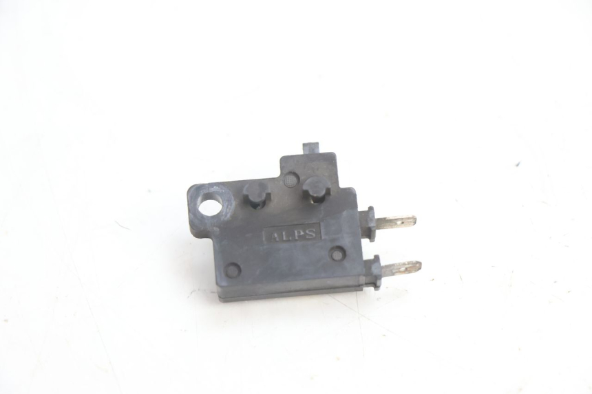 photo de CONTATO DE LUZ DE FREIO DIREITA YAMAHA FJR 1300 (2001 - 2005) - Vista principal