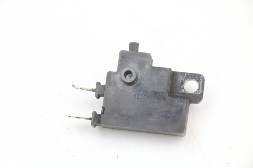 photo de INTERRUPTOR DE LUZ DE FREIO DIREITO HONDA FJS SILVER WING SILVERWING 400 (2005 - 2008) - Vista principal