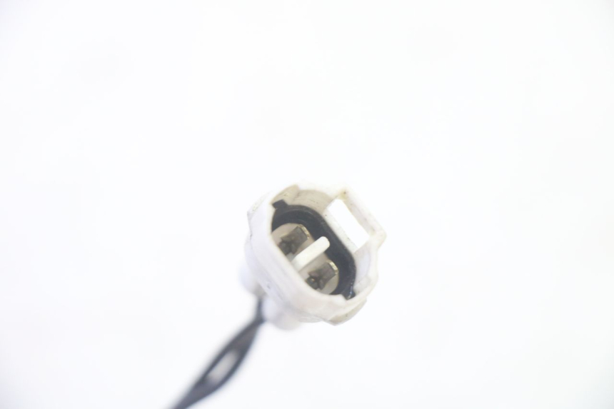 photo de INTERRUPTOR DE LUZ DE FREIO DIREITO PIAGGIO FLY 4T 50 (2013 - 2017) - Outro ângulo de visão