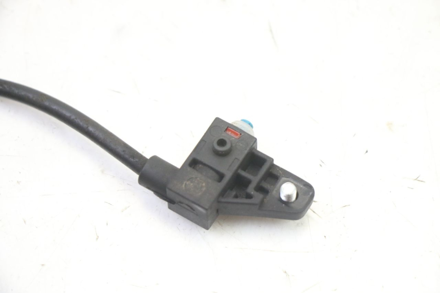 photo de INTERRUPTOR DE LUZ DE FREIO DIREITO VENESI FLY RETRO 4T 50 (2020 - 2025) - Vista geral