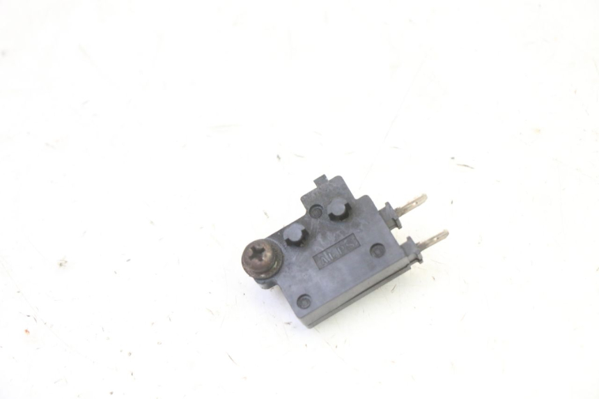 photo de INTERRUPTOR DE LUZ DE FREIO DIREITO YAMAHA FZ6 FAZER S2 600 (2007 - 2011) - Vista principal