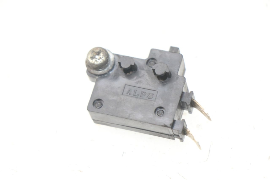 photo de INTERRUPTOR DE LUZ DE FREIO DIREITO YAMAHA FZ8 800 (2010 - 2016) - Vista principal