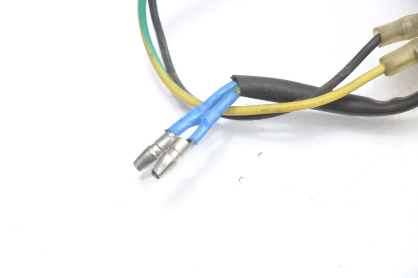 photo de INTERRUPTOR DE LUZ DE FREIO DIREITO EUROCKA GTR 50 (2007 - 2017) - Outro ângulo de visão