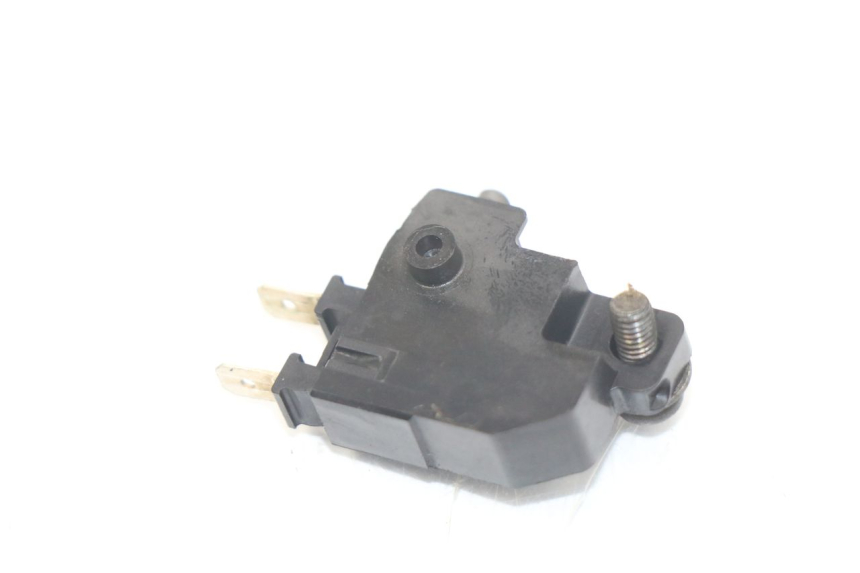 photo de INTERRUPTOR DE LUZ DE FREIO DIREITO HONDA INTEGRA NC D 750 (2016 - 2018) - Zoom do estado de desgaste