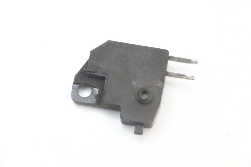 photo de INTERRUPTOR DE LUZ DE FREIO DIREITO SYM JET 14 4T 50 (2018 - 2022) - Vista principal