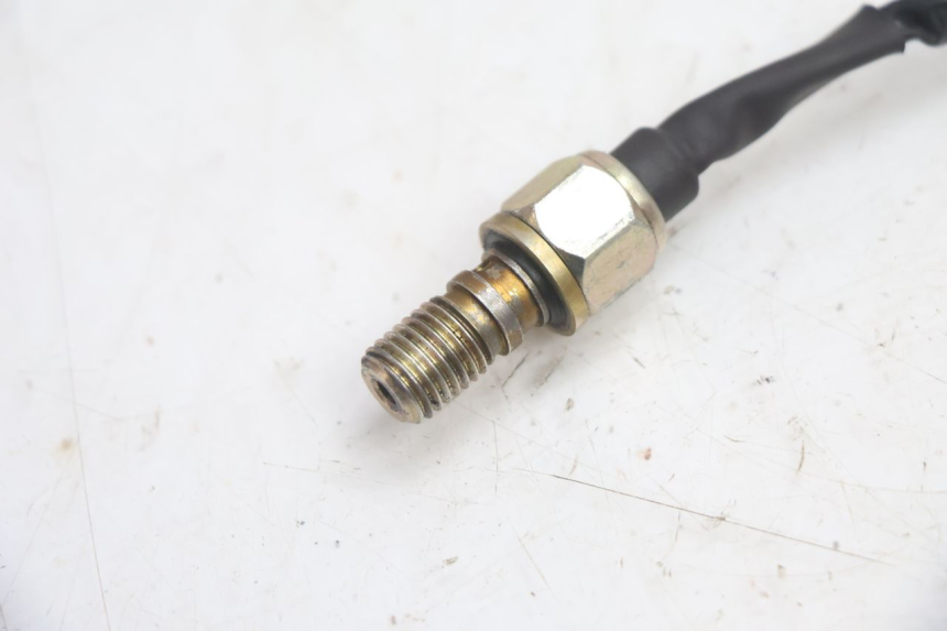 photo de INTERRUPTOR DE LUZ DE FREIO DIREITO RIDE JUMP 2T 50 (2012 - 2017) - Detalhe da peça