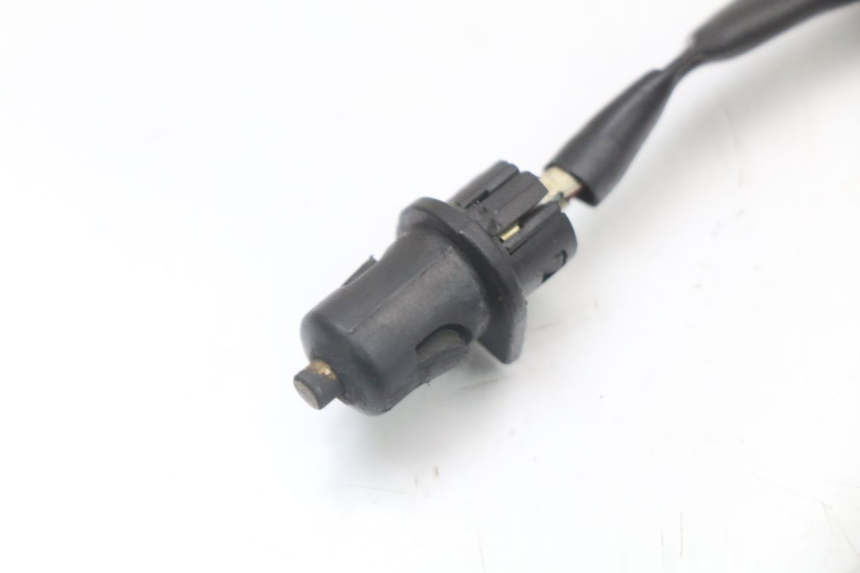 photo de INTERRUPTOR DE LUZ DE FREIO DIREITO RIDE KALLIO 50 (2010 - 2019) - Zoom do estado de desgaste
