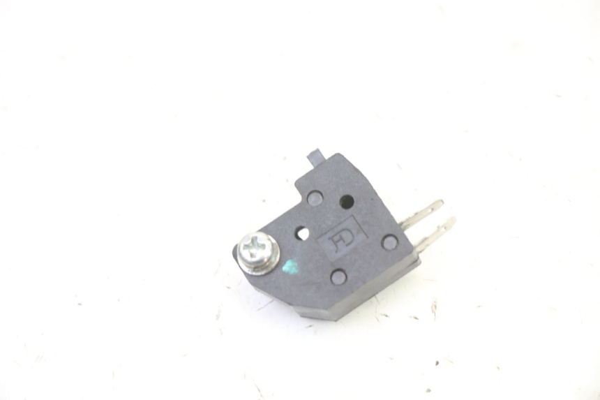 photo de INTERRUPTOR DE LUZ DE FREIO DIREITO KIDEN KD125-G 125 (2018 - 2022) - Vista principal
