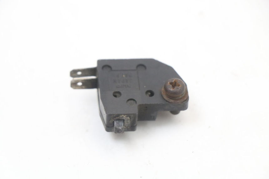 photo de INTERRUPTOR DE LUZ DE FREIO DIREITO KAWASAKI KDX 125 (1990 - 1991) - Detalhe da peça