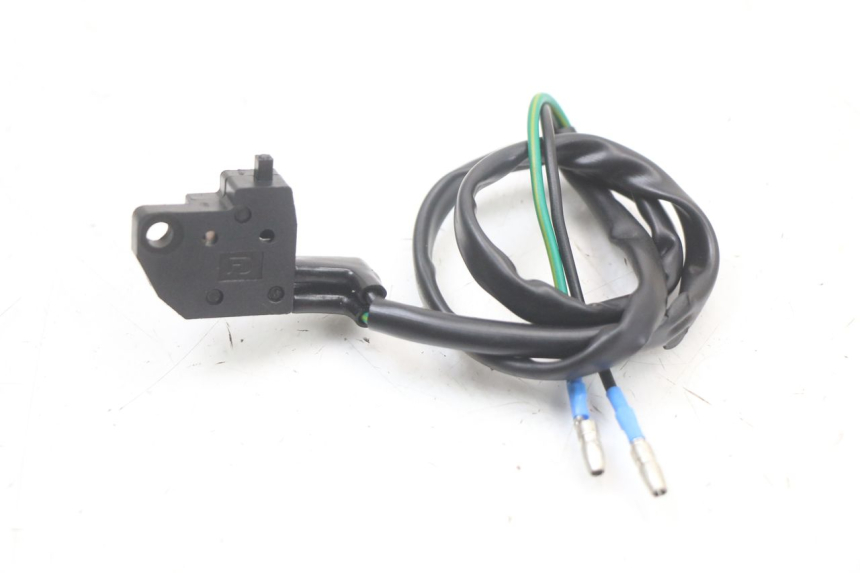 photo de INTERRUPTOR DE LUZ DE FREIO DIREITO ORCAL KITE 4T 50 (2019 - 2023) - Zoom do estado de desgaste