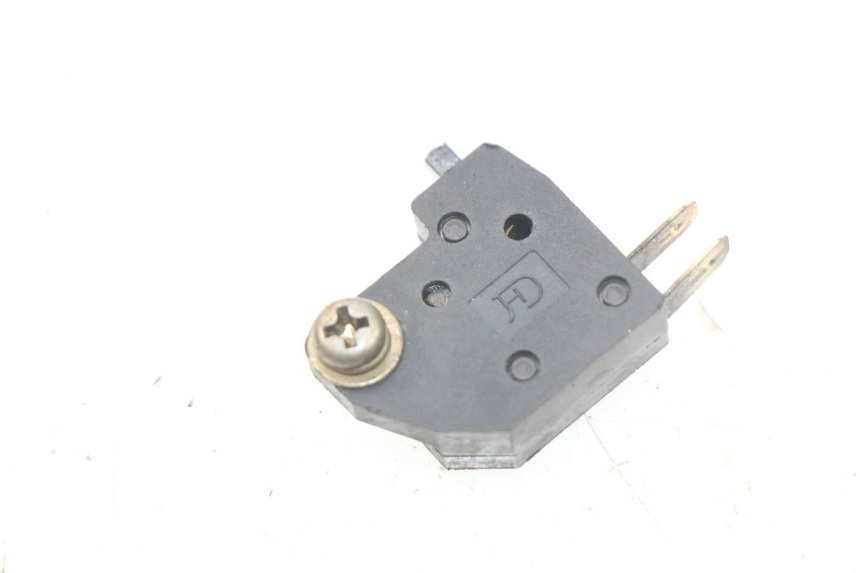 photo de INTERRUPTOR DE LUZ DE FREIO DIREITO KYMCO LIKE 2T 50 (2009 - 2018) - Vista principal
