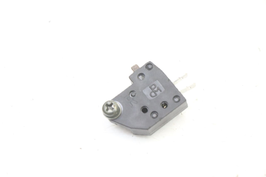 photo de INTERRUPTOR DE LUZ DE FREIO DIREITO LONGJIA SHARPY 125 (2020 - 2024) - Vista principal