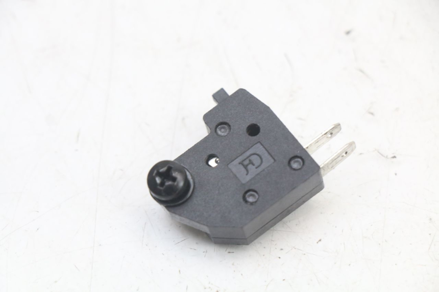 photo de INTERRUPTOR DE LUZ DE FREIO DIREITO MASAI SCRAMBLER SPORT 125 (2021 - 2025) - Vista principal