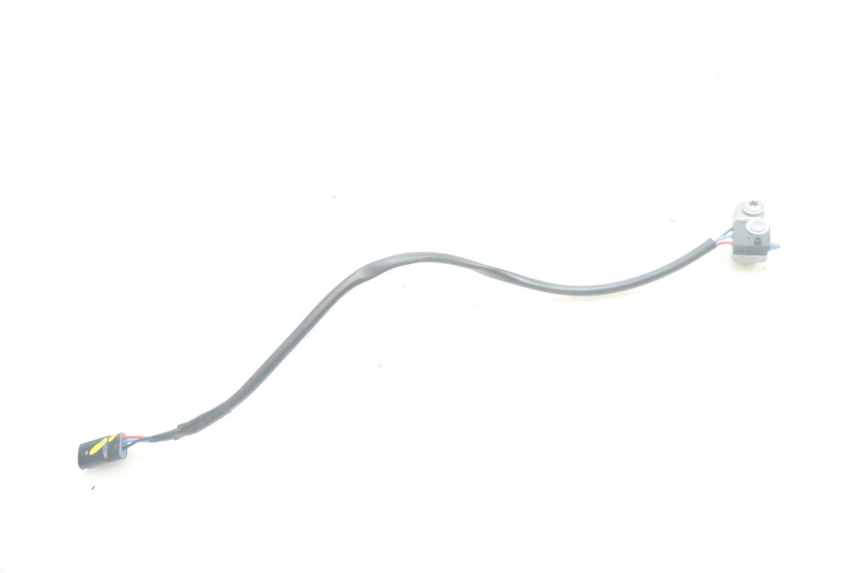 photo de CONTATOR DE LUZ DE FREIO DIREITA PIAGGIO MP3 HPE 530 (2022 - 2026) - Vista principal