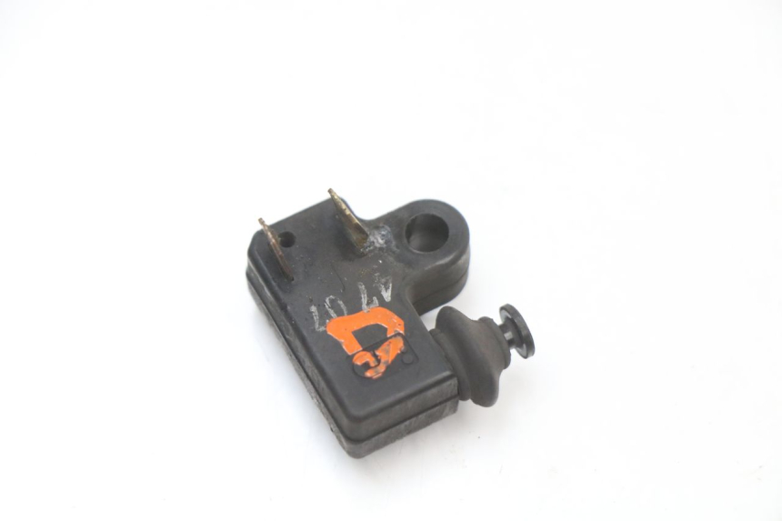 photo de INTERRUPTOR DE LUZ DE FREIO DIREITO MBK MW TRYPTIK 125 (2014 - 2016) - Detalhe da peça