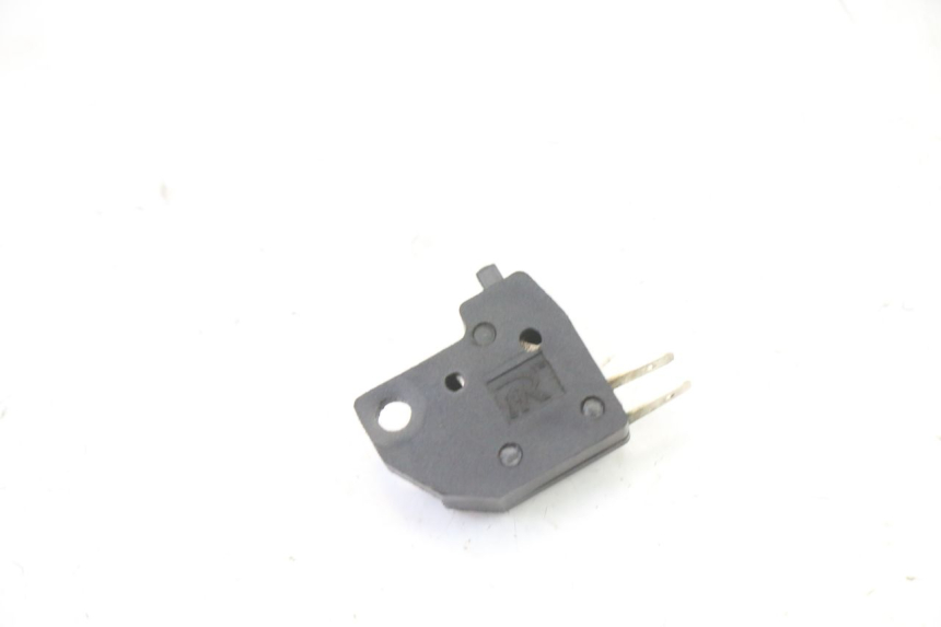 photo de INTERRUPTOR DE LUZ DE FREIO DIREITO KYMCO LIKE 4T 50 (2019 - 2025) - Vista principal