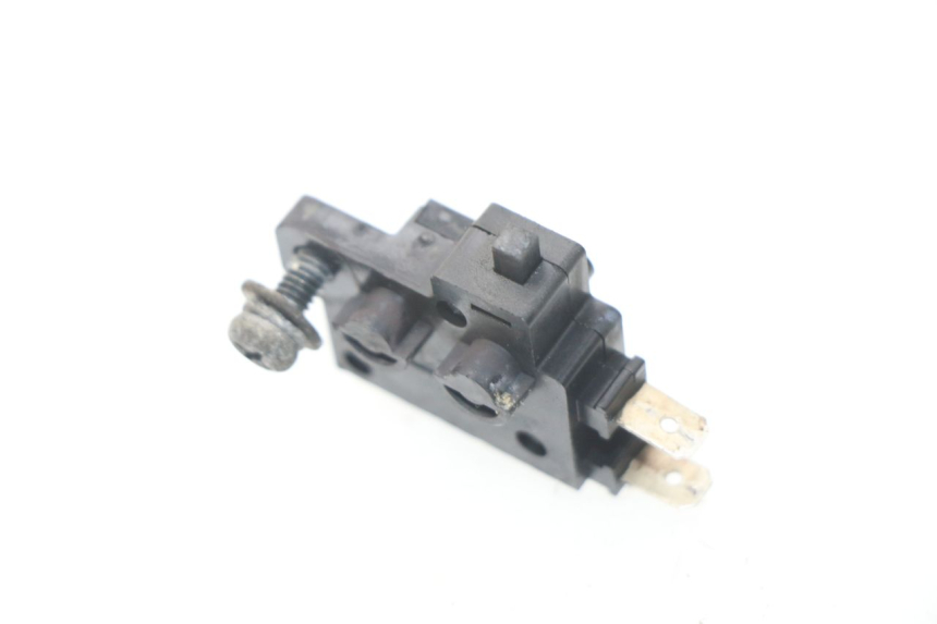 photo de INTERRUPTOR DE LUZ DE FREIO DIREITO HONDA NSS EX FORZA 250 (2005 - 2013) - Detalhe da peça