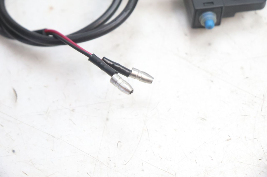 photo de CONTATO DE LUZ DE FREIO DIREITA JM MOTORS OLDIES 4T 50 (2020 - 2026) - Ampliação técnica