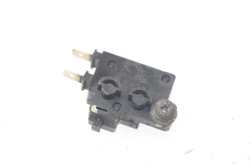 photo de INTERRUPTOR DE LUZ DE FREIO DIREITO HONDA PCX (JF47) 125 (2012 - 2013) - Vista principal