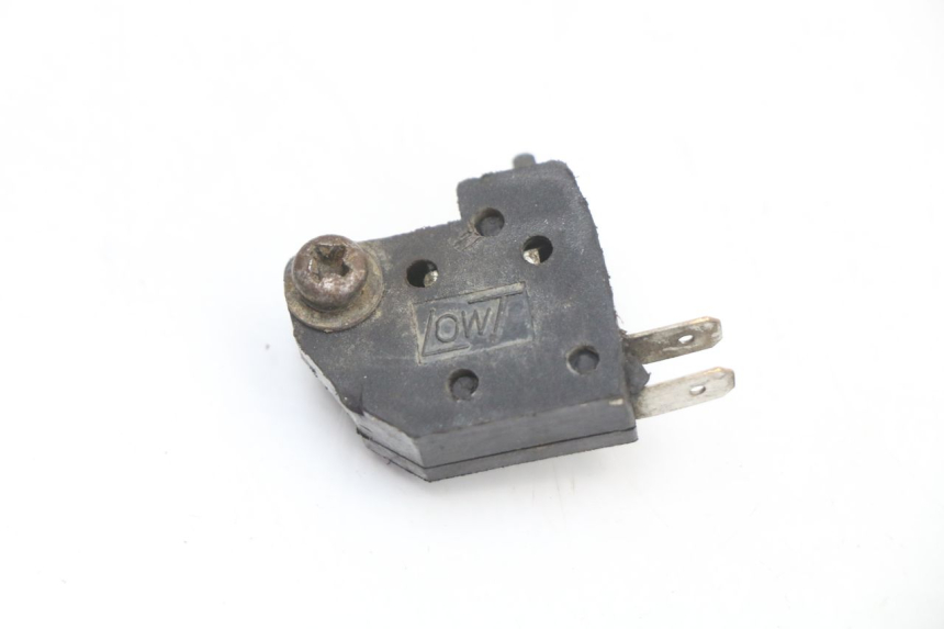 photo de INTERRUPTOR DE LUZ DE FREIO DIREITO YCF PIT BIKE 125 (2010 - 2018) - Vista principal