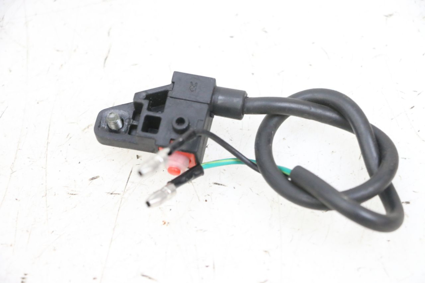 photo de INTERRUPTOR DE LUZ DE FREIO DIREITO EFUN PUSA 1 - Detalhe da peça