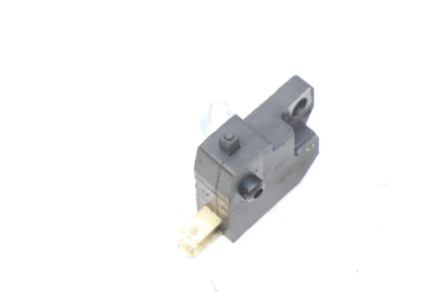 photo de INTERRUPTOR DE LUZ DE FREIO DIREITO TNT MOTOR ROMA 10' 4T 50 (2007 - 2018) - Zoom do estado de desgaste