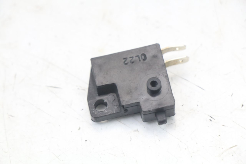 photo de INTERRUPTOR DE LUZ DE FREIO DIREITO ROYAL ENFIELD CONTINENTAL GT 650 (2019 - 2024) - Detalhe da peça