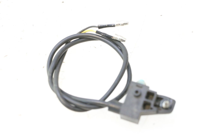 photo de CONTATOR DE LUZ DE FREIO DIREITA BAIKU SAKURA 1 (2021 - 2025) - Detalhe da peça