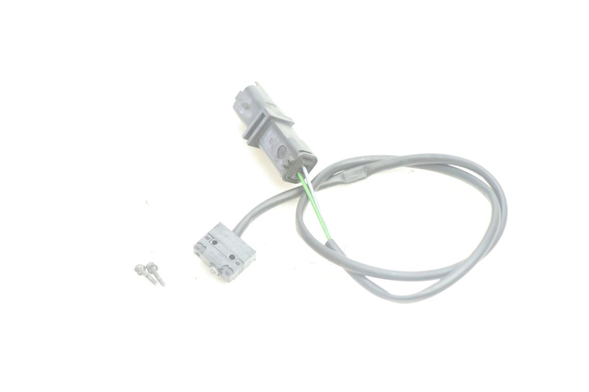 photo de INTERRUPTOR DE LUZ DE FREIO DIREITO PEUGEOT SATELIS 125 (2006 - 2009) - Zoom do estado de desgaste