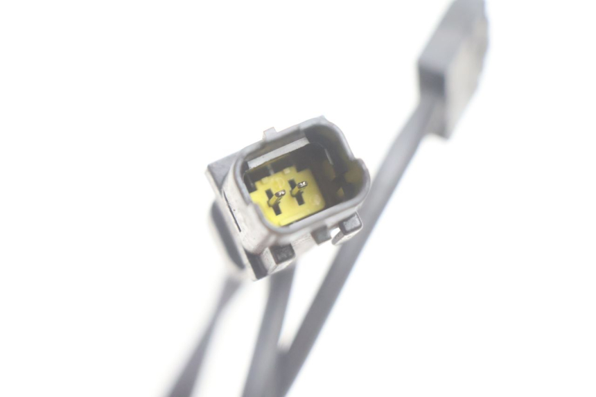 photo de INTERRUPTOR DE LUZ DE FREIO DIREITO PEUGEOT SATELIS 125 (2006 - 2009) - Ampliação técnica