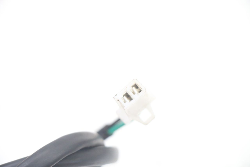 photo de INTERRUPTOR DE LUZ DE FREIO DIREITO SMALL MX THUNDER 250 - Ampliação técnica