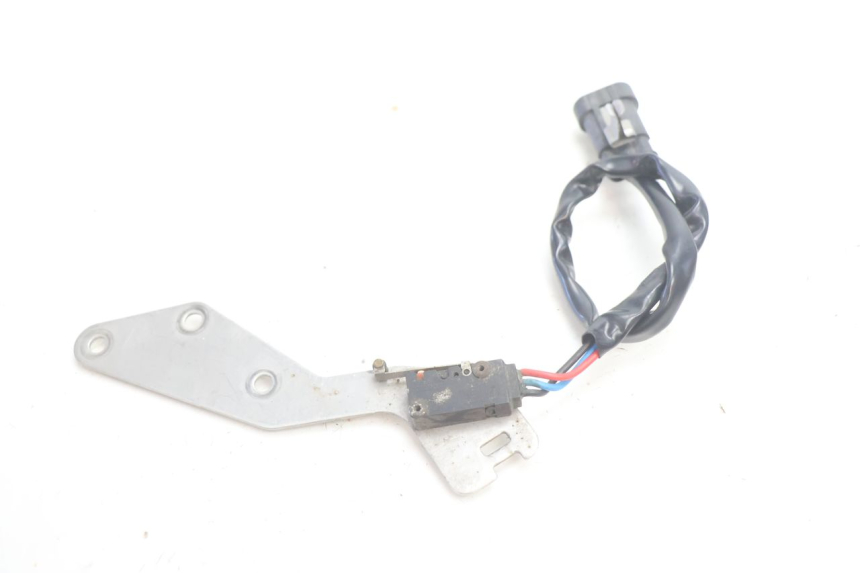 photo de CONTATOR DE LUZ DE FREIO DIREITA CAN-AM SPYDER RS 1000 (2008 - 2012) - Vista principal