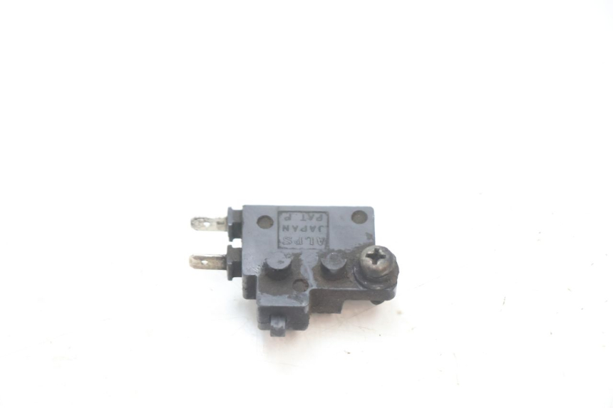 photo de CONTATO DE LUZ DE FREIO DIREITA HONDA ST PAN EUROPEAN 1100 (1990 - 2002) - Detalhe da peça