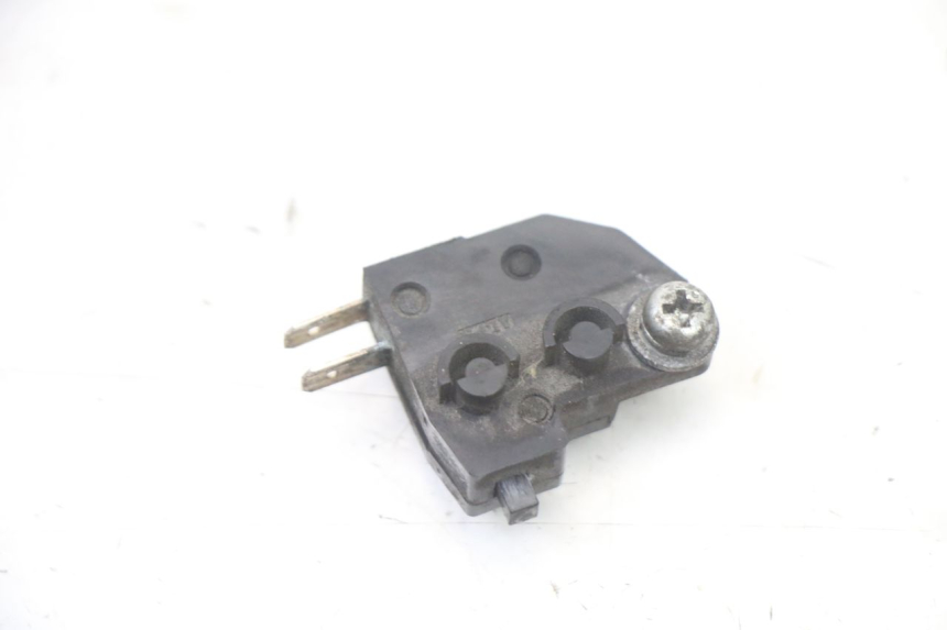 photo de INTERRUPTOR DE LUZ DE FREIO DIREITO SUZUKI GSX F GSXF 650 (2007 - 2015) - Detalhe da peça
