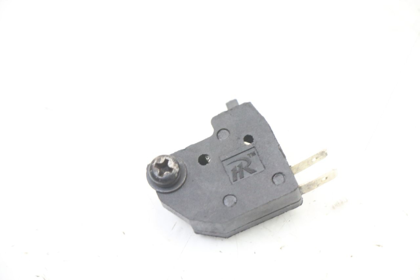 photo de INTERRUPTOR DE LUZ DE FREIO DIREITO SYM FIDDLE 3 III 125 (2014 - 2020) - Vista principal