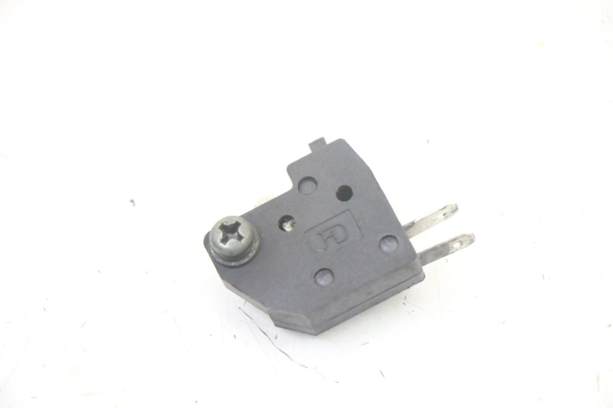 photo de INTERRUPTOR DE LUZ DE FREIO DIREITO SYM JET 14 4T 50 (2018 - 2022) - Vista principal