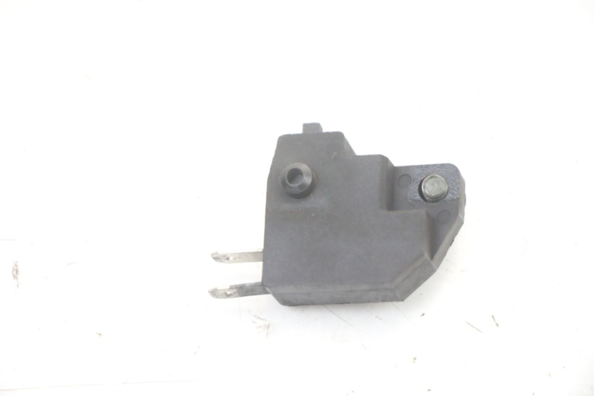 photo de INTERRUPTOR DE LUZ DE FREIO DIREITO SYM JET 14 4T 50 (2018 - 2022) - Zoom do estado de desgaste