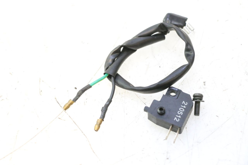 photo de INTERRUPTOR DE LUZ DE FREIO DIREITO PEUGEOT TWEET 4T 50 (2018 - 2022) - Zoom do estado de desgaste