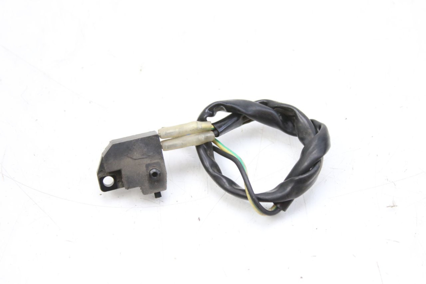 photo de INTERRUPTOR DE LUZ DE FREIO DIREITO PEUGEOT V-CLIC VCLIC 50 (2007 - 2013) - Detalhe da peça