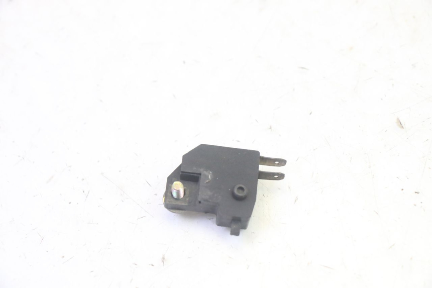 photo de INTERRUPTOR DE LUZ DE FREIO DIREITO DAELIM VJ ROADWIN FI 125 (2008 - 2017) - Outro ângulo de visão