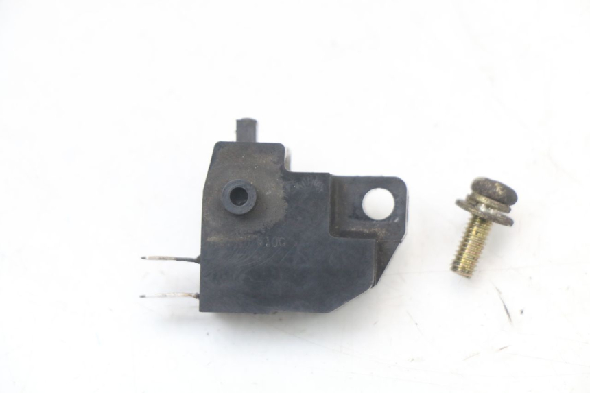 photo de INTERRUPTOR DE LUZ DE FREIO DIREITO SUZUKI VL INTRUDER 125 (2004 - 2007) - Zoom do estado de desgaste