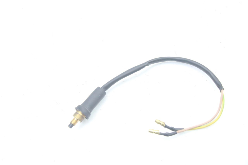 photo de INTERRUPTOR DE LUZ DE FREIO DIREITO YAMAHA WHY 50 (1998 - 2000) - Vista principal