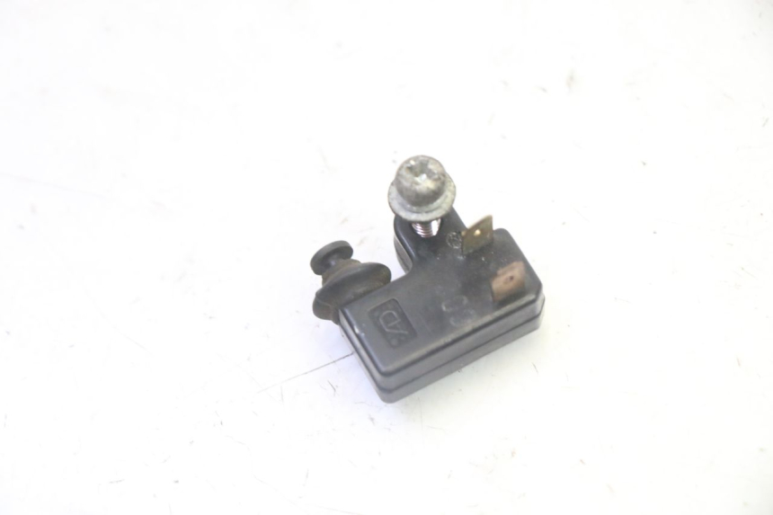 photo de INTERRUPTOR DE LUZ DE FREIO DIREITO YAMAHA X-CITY XCITY 125 (2007 - 2013) - Detalhe da peça